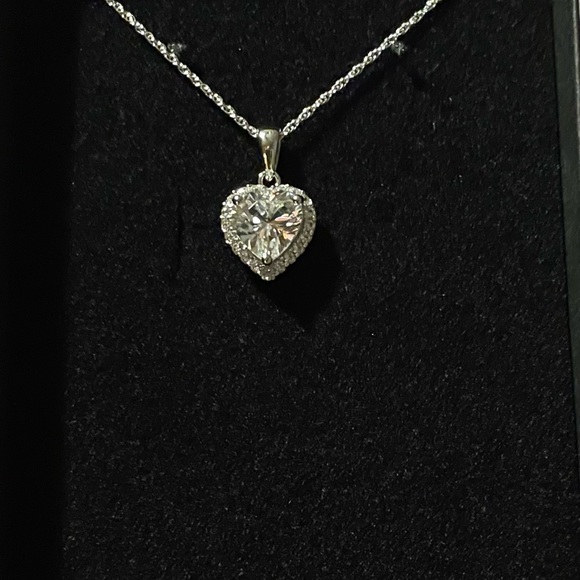 NWT Kay jewelers heart shaped &round cut necklace sterling silver 18’ chain - Picture 2 of 5